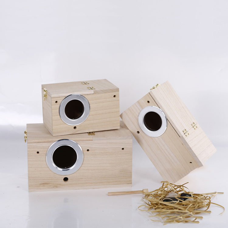 Wooden Bird Breeding Box Nesting Box for Parrots