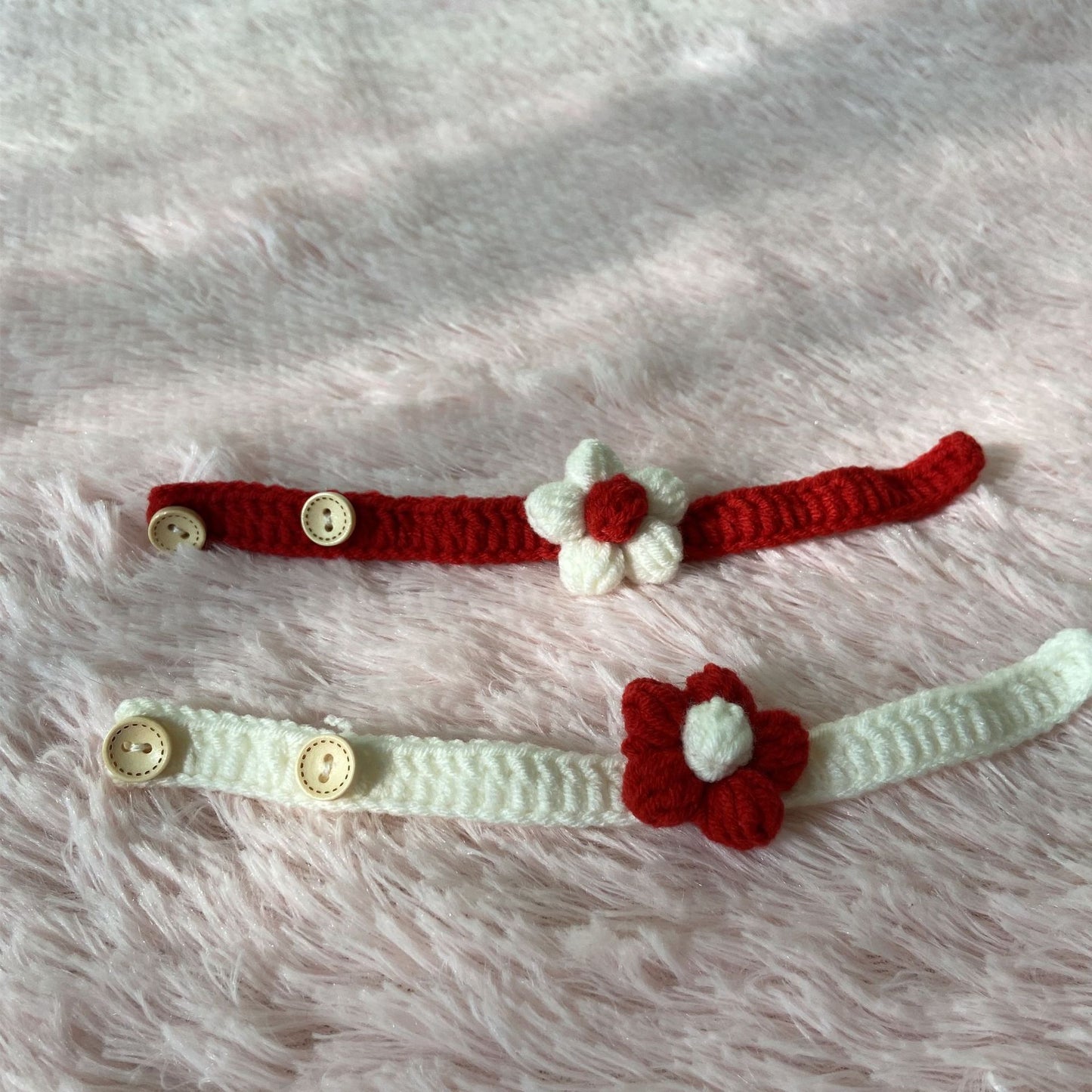 Hand Knitting Yarn Dog Collar with Flower Decoration Adjustable 2