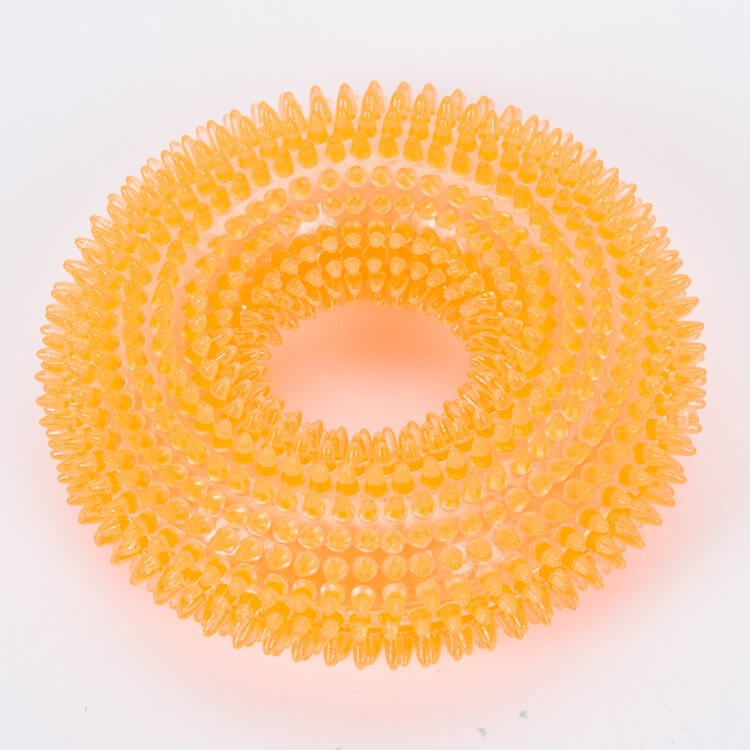 Wholesale Squeaky Interactive Spiky Ring Dog Chew Toys (1)