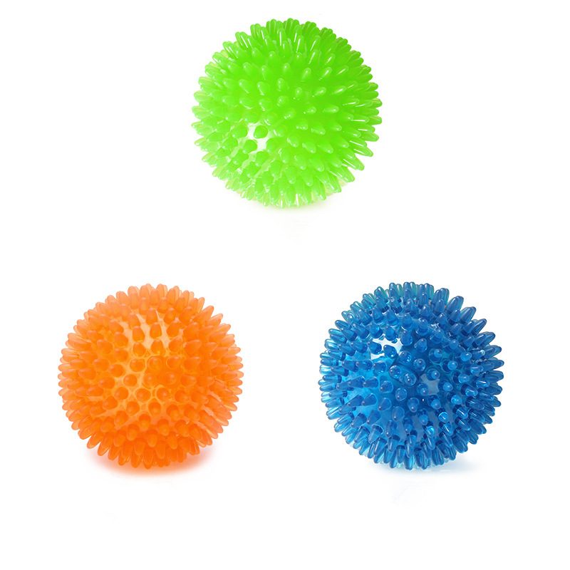 Wholesale Squeaky Interactive Bounce Spiky Dog Ball Chew Toy (3)